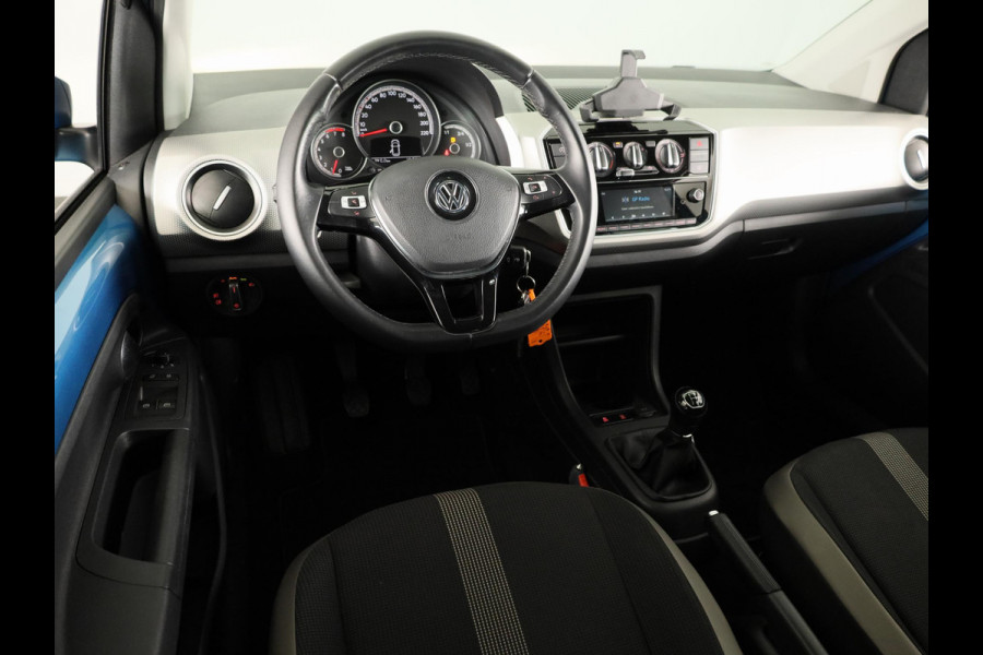 Volkswagen up! 1.0 BMT high up! | Achteruitrijcamera | Cruise Control | Airco |