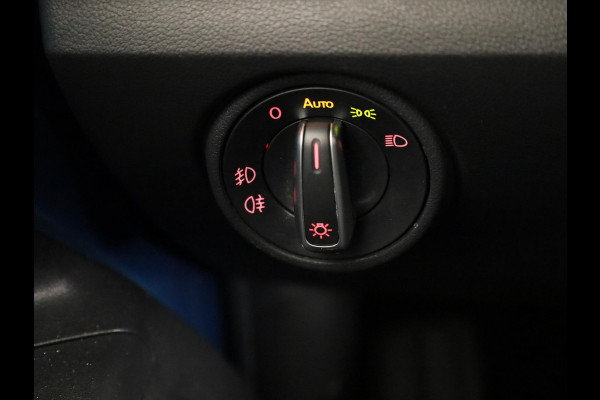 Volkswagen up! 1.0 BMT high up! | Achteruitrijcamera | Cruise Control | Airco |