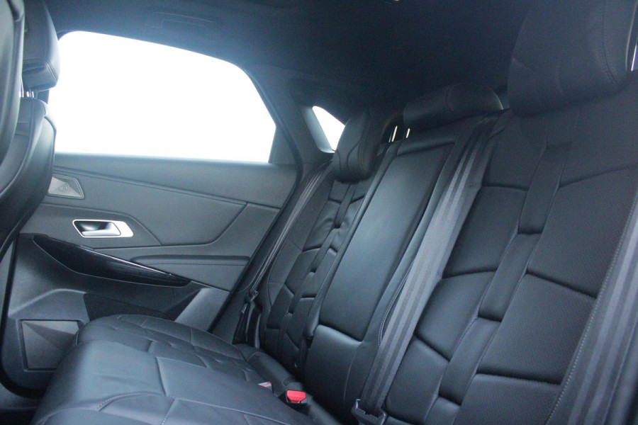 DS 7 1.6 PHEV 300PK 4x4 ETIOLE | PANORAMA SCHUIF/KANTEL DAK | NIGHT VISION | LEDEREN BEKLEDING "BLACK BASALT NAPPA LEDER" | STOEL/VOORRUIT VERWARMING | 19" LICHTMETALEN VELGEN | ALARM SYSTEEM | NAVIGATIE | DRAADLOZE APPLE CARPLAY/ANDROID AUTO | DRAADLOZE TELEFOONLADER | KEYLESS ENTRY/START | ELEKTRISCH BEDIENBARE VOORSTOELEN MET GEHEUGENFUNCTIE OP DE BESTUUDERSSTOEL | ELEKTRISCH BEDIENBARE ACHTERKLEP | DODEHOEK DETECTIE | ADAPTIVE CRUISE CONTROL | DAB+ RADIO | CAMERA VOOR + ACHTER |