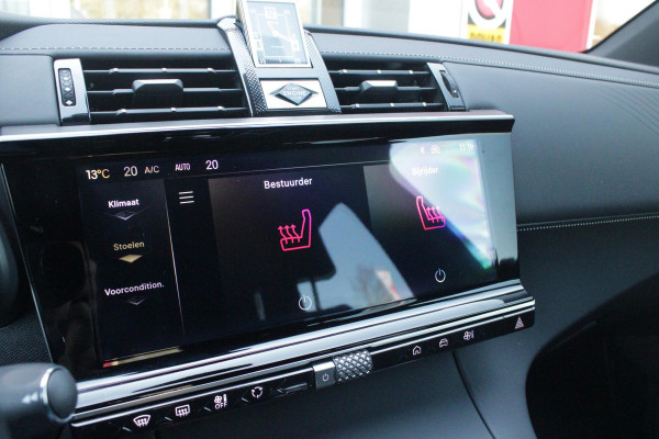 DS 7 1.6 PHEV 300PK 4x4 ETIOLE | PANORAMA SCHUIF/KANTEL DAK | NIGHT VISION | LEDEREN BEKLEDING "BLACK BASALT NAPPA LEDER" | STOEL/VOORRUIT VERWARMING | 19" LICHTMETALEN VELGEN | ALARM SYSTEEM | NAVIGATIE | DRAADLOZE APPLE CARPLAY/ANDROID AUTO | DRAADLOZE TELEFOONLADER | KEYLESS ENTRY/START | ELEKTRISCH BEDIENBARE VOORSTOELEN MET GEHEUGENFUNCTIE OP DE BESTUUDERSSTOEL | ELEKTRISCH BEDIENBARE ACHTERKLEP | DODEHOEK DETECTIE | ADAPTIVE CRUISE CONTROL | DAB+ RADIO | CAMERA VOOR + ACHTER |