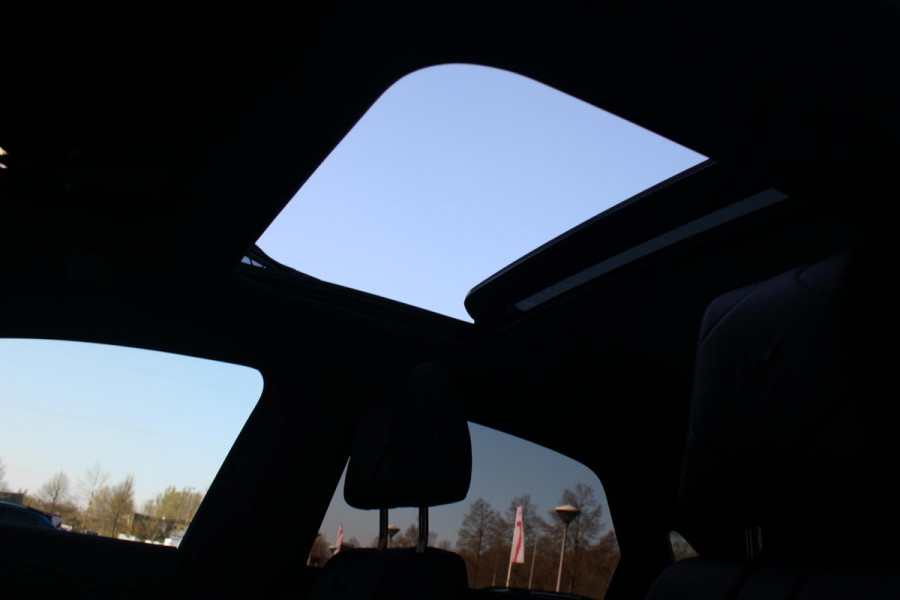 DS 7 1.6 PHEV 300PK 4x4 ETIOLE | PANORAMA SCHUIF/KANTEL DAK | NIGHT VISION | LEDEREN BEKLEDING "BLACK BASALT NAPPA LEDER" | STOEL/VOORRUIT VERWARMING | 19" LICHTMETALEN VELGEN | ALARM SYSTEEM | NAVIGATIE | DRAADLOZE APPLE CARPLAY/ANDROID AUTO | DRAADLOZE TELEFOONLADER | KEYLESS ENTRY/START | ELEKTRISCH BEDIENBARE VOORSTOELEN MET GEHEUGENFUNCTIE OP DE BESTUUDERSSTOEL | ELEKTRISCH BEDIENBARE ACHTERKLEP | DODEHOEK DETECTIE | ADAPTIVE CRUISE CONTROL | DAB+ RADIO | CAMERA VOOR + ACHTER |