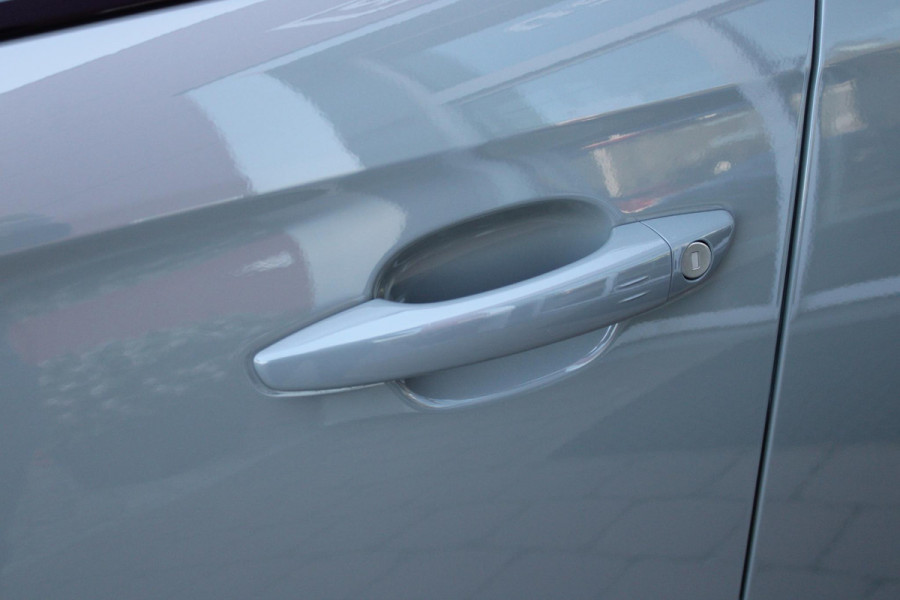 DS 7 1.6 PHEV 300PK 4x4 ETIOLE | PANORAMA SCHUIF/KANTEL DAK | NIGHT VISION | LEDEREN BEKLEDING "BLACK BASALT NAPPA LEDER" | STOEL/VOORRUIT VERWARMING | 19" LICHTMETALEN VELGEN | ALARM SYSTEEM | NAVIGATIE | DRAADLOZE APPLE CARPLAY/ANDROID AUTO | DRAADLOZE TELEFOONLADER | KEYLESS ENTRY/START | ELEKTRISCH BEDIENBARE VOORSTOELEN MET GEHEUGENFUNCTIE OP DE BESTUUDERSSTOEL | ELEKTRISCH BEDIENBARE ACHTERKLEP | DODEHOEK DETECTIE | ADAPTIVE CRUISE CONTROL | DAB+ RADIO | CAMERA VOOR + ACHTER |