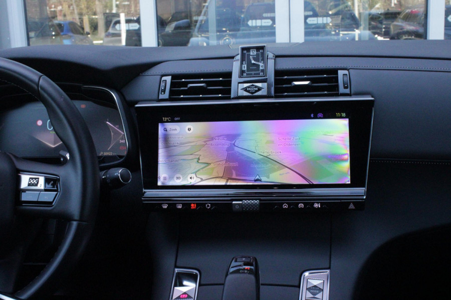 DS 7 1.6 PHEV 300PK 4x4 ETIOLE | PANORAMA SCHUIF/KANTEL DAK | NIGHT VISION | LEDEREN BEKLEDING "BLACK BASALT NAPPA LEDER" | STOEL/VOORRUIT VERWARMING | 19" LICHTMETALEN VELGEN | ALARM SYSTEEM | NAVIGATIE | DRAADLOZE APPLE CARPLAY/ANDROID AUTO | DRAADLOZE TELEFOONLADER | KEYLESS ENTRY/START | ELEKTRISCH BEDIENBARE VOORSTOELEN MET GEHEUGENFUNCTIE OP DE BESTUUDERSSTOEL | ELEKTRISCH BEDIENBARE ACHTERKLEP | DODEHOEK DETECTIE | ADAPTIVE CRUISE CONTROL | DAB+ RADIO | CAMERA VOOR + ACHTER |