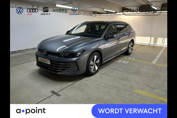 Volkswagen Passat Variant 1.5 eHybrid Business 204 PK PHEV | Navigatie | Trekhaak inklapbaar | Parkeer camera | Stoel- en stuurverwarming |