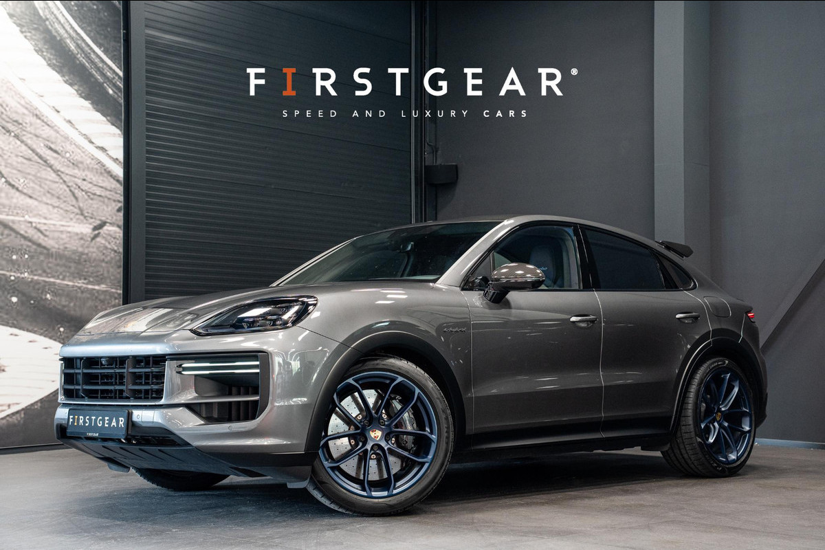 Porsche Cayenne Coupé 4.0 Turbo E-Hybrid GT *Keramisch / Vierwielbesturing / Passenger Display / Soft-Close / HUD / Race-Tex / Keyless / Surround-View*