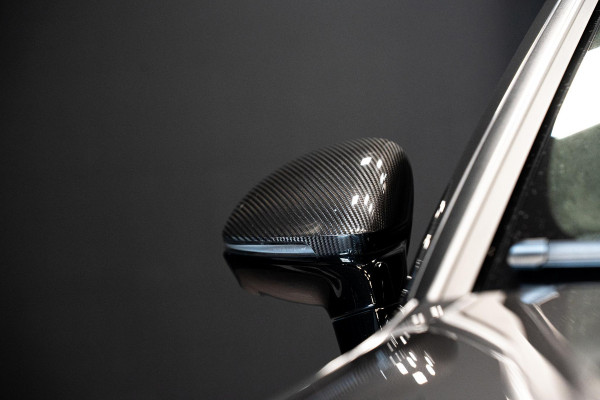 Porsche Cayenne Coupé 4.0 Turbo E-Hybrid GT *Keramisch / Vierwielbesturing / Passenger Display / Soft-Close / HUD / Race-Tex / Keyless / Surround-View*