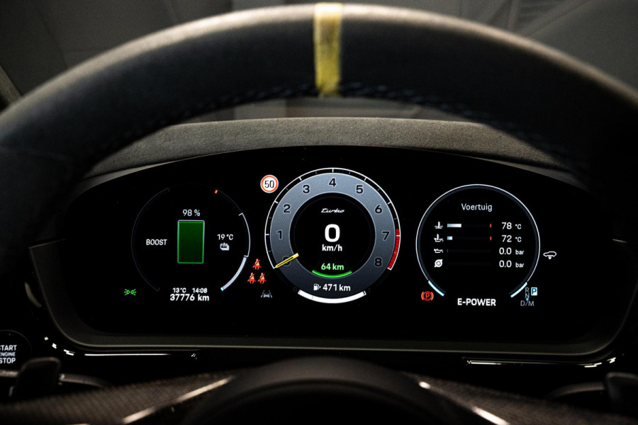 Porsche Cayenne Coupé 4.0 Turbo E-Hybrid GT *Keramisch / Vierwielbesturing / Passenger Display / Soft-Close / HUD / Race-Tex / Keyless / Surround-View*