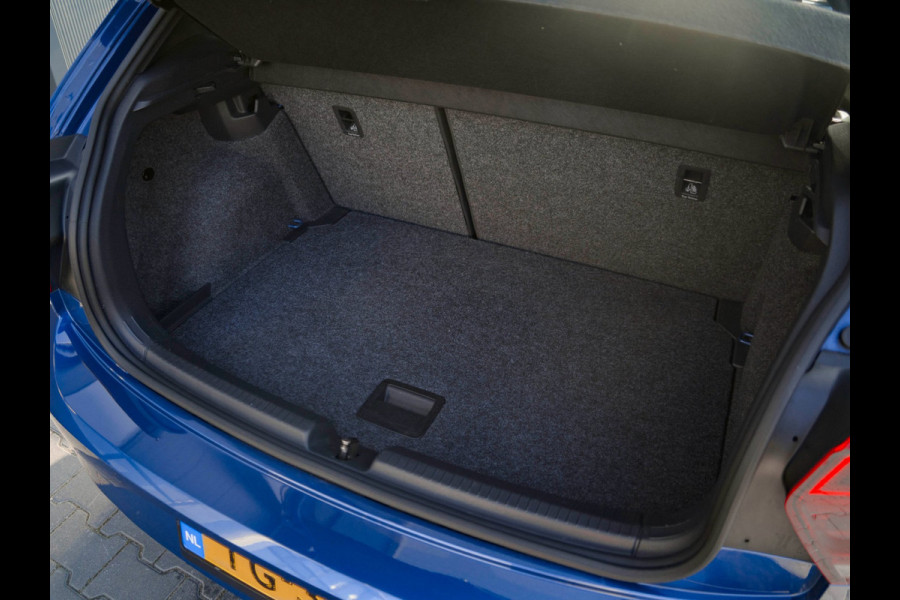 Volkswagen Polo 1.0 TSI 3x R-line Panoramadak|Cruise|Camera|Stoelverwarming|Navi|