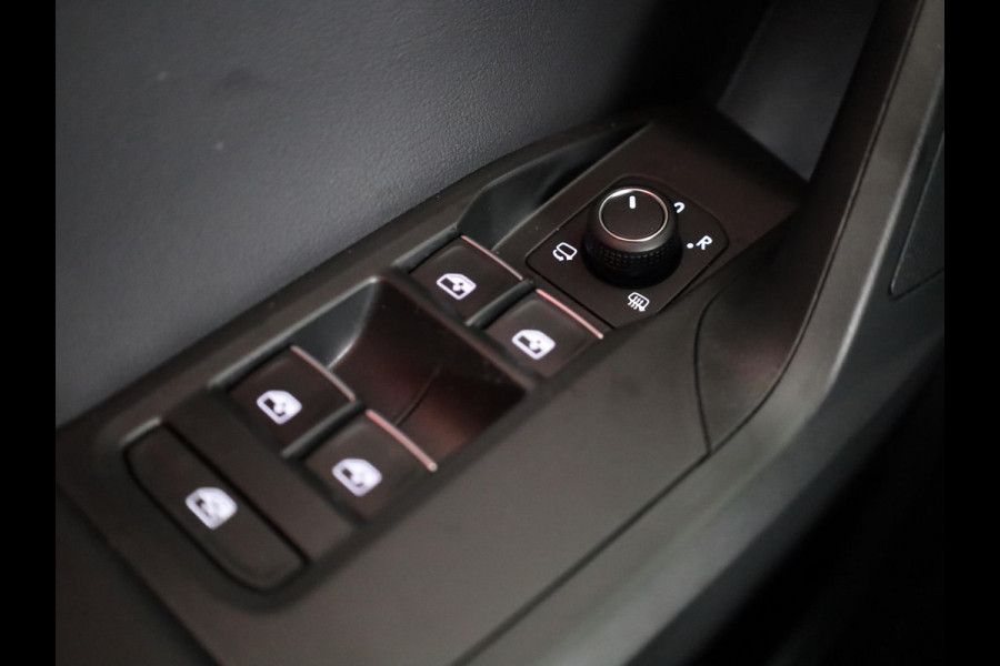 Seat Leon 1.5 TSI e-Hybrid FR Business | Technology Pack | Draadloze Carplay | Sportstoelen vóór | Dodehoeksensor (Side Assist)