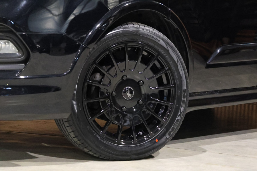 Ford Transit Custom 310 2.0 TDCI Sport DC | Dubbel cabine | L+R Schuifdeur | CarPlay | Navigatie | Camera | Trekhaak | Dodehoek detector | Lane Assist | Stoelverwarming | DAB | Nieuwe APK | Nieuwe distributieriem