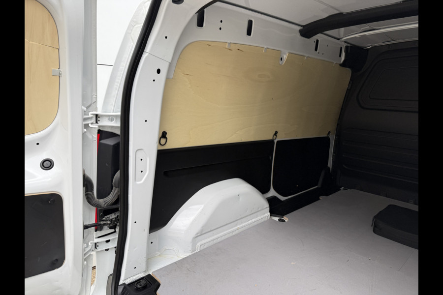 Mercedes-Benz eCitan 112 Pro 51 kWh L2 284 WLTP 98,3% (SOH) MBUX Trekhaak 75kW Snelladen Apple Carplay Cruise Control Stoelverwarming Stuurverwarming Laadkabel