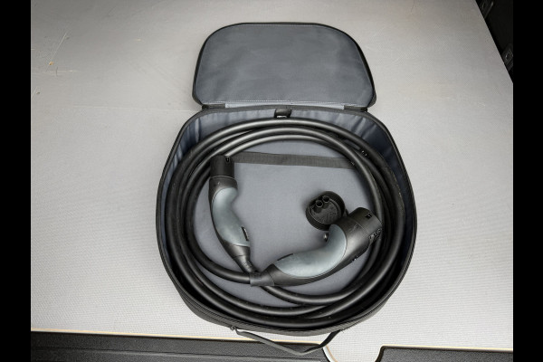 Mercedes-Benz eCitan 112 Pro 51 kWh L2 284 WLTP 98,3% (SOH) MBUX Trekhaak 75kW Snelladen Apple Carplay Cruise Control Stoelverwarming Stuurverwarming Laadkabel