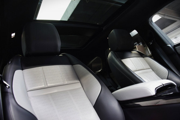 Land Rover Range Rover Evoque 2.0 P200 AWD R-Dynamic HSE Panoramadak|Leder|ACC|Meridian|Lane-Assist