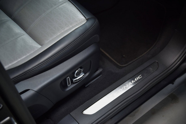 Land Rover Range Rover Evoque 2.0 P200 AWD R-Dynamic HSE Panoramadak|Leder|ACC|Meridian|Lane-Assist