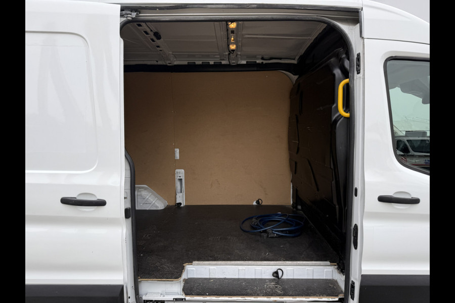 Ford E-Transit 350 68kWh 184PK L2 Cruise control Climate control Carplay Snelladen Laadkabel Parkeersensoren