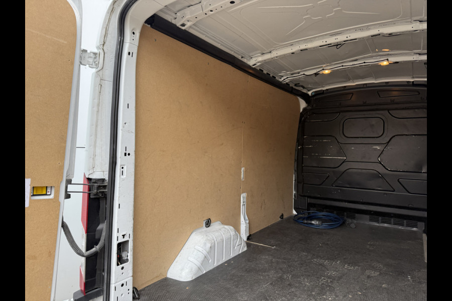 Ford E-Transit 350 68kWh 184PK L2 Cruise control Climate control Carplay Snelladen Laadkabel Parkeersensoren