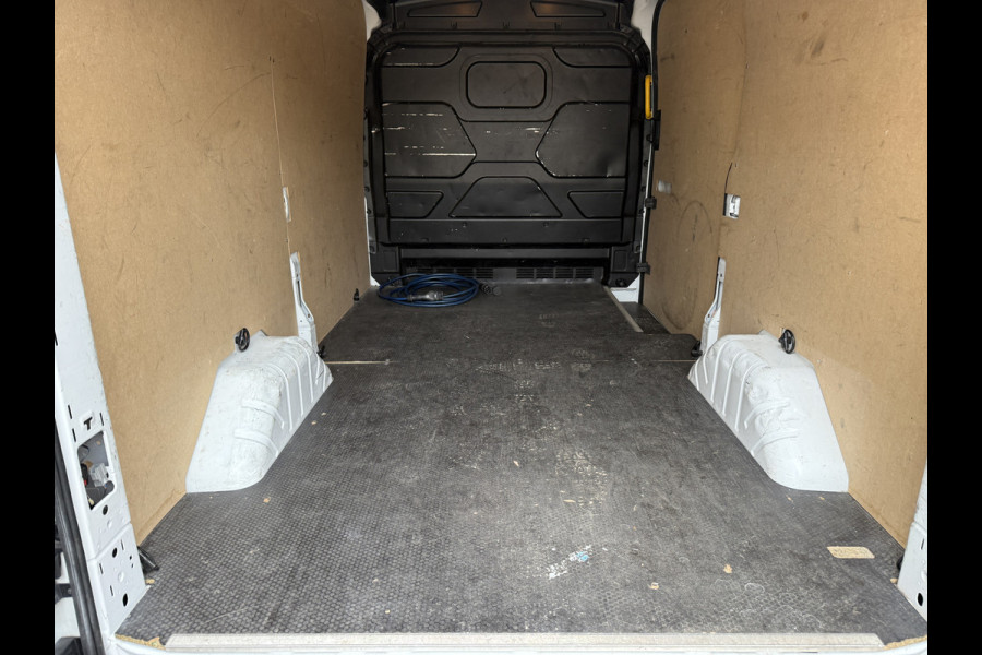 Ford E-Transit 350 68kWh 184PK L2 Cruise control Climate control Carplay Snelladen Laadkabel Parkeersensoren