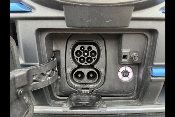 Ford E-Transit 350 68kWh 184PK L2 Cruise control Climate control Carplay Snelladen Laadkabel Parkeersensoren