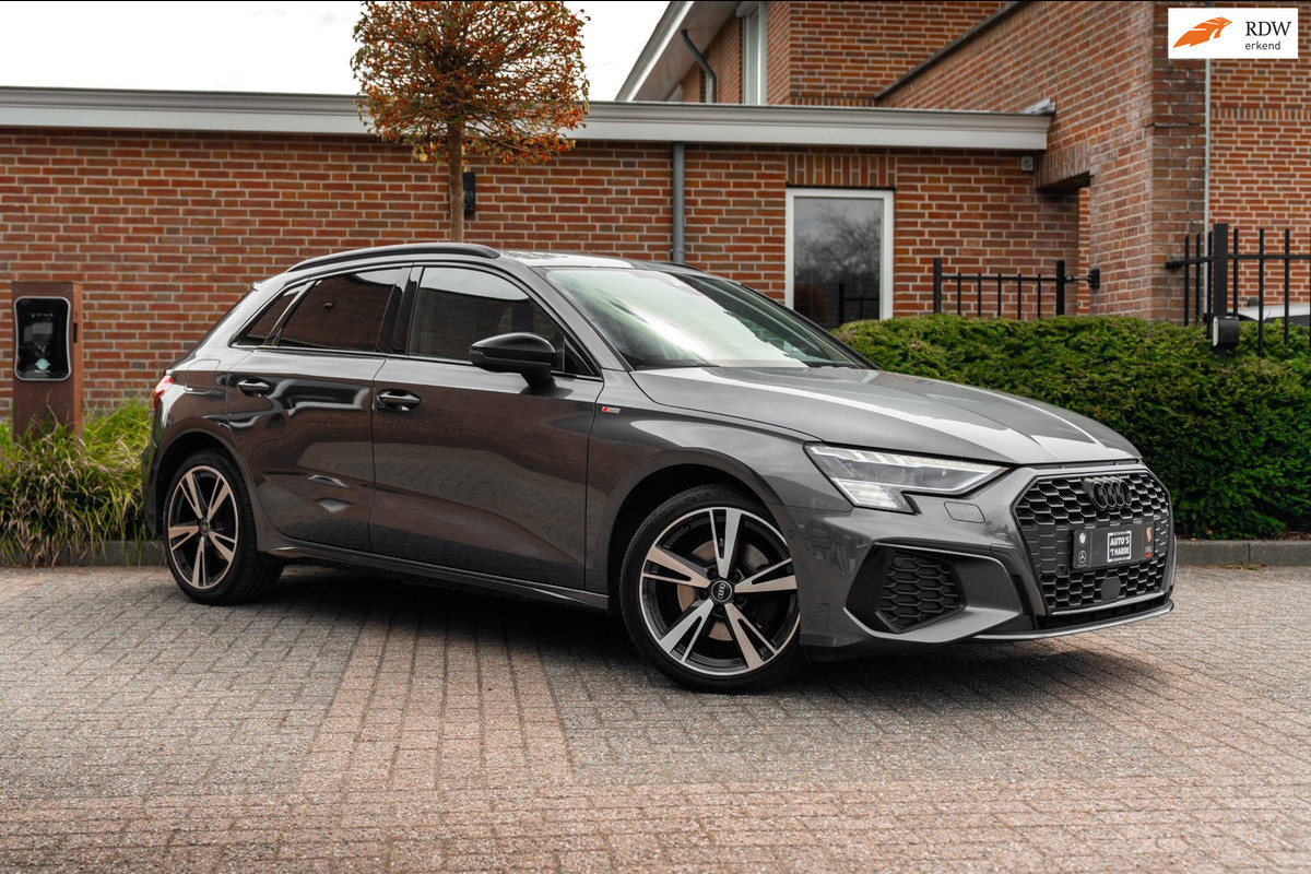 Audi A3 Sportback 40 TFSI e S-Line B&O Leder Black Optic Camera ACC Matrix LED 18''