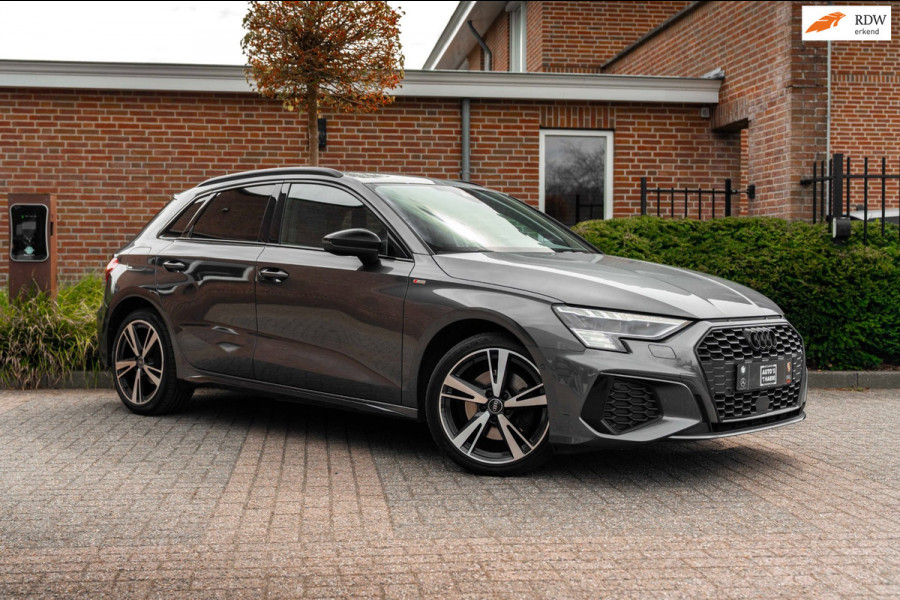 Audi A3 Sportback 40 TFSI e S-Line B&O Leder Black Optic Camera ACC Matrix LED 18''