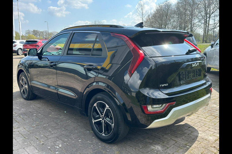 Kia Niro 1.6 GDi PHEV DynamicPlusLine |  Stoelverwarming | Elektrisch verstelbare stoelen met geheugen | Achteruitrijcamera | Adaptive cruise control
