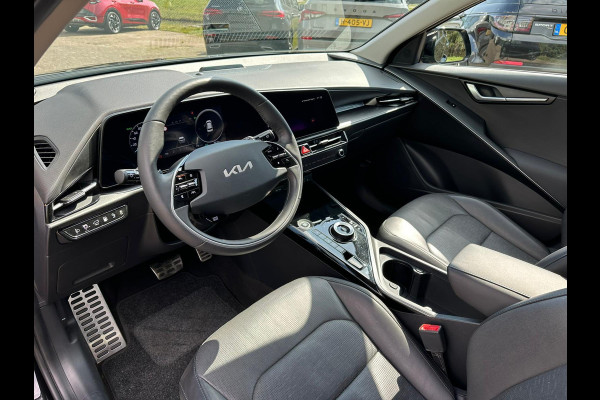 Kia Niro 1.6 GDi PHEV DynamicPlusLine |  Stoelverwarming | Elektrisch verstelbare stoelen met geheugen | Achteruitrijcamera | Adaptive cruise control
