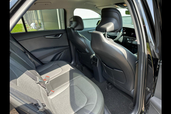 Kia Niro 1.6 GDi PHEV DynamicPlusLine |  Stoelverwarming | Elektrisch verstelbare stoelen met geheugen | Achteruitrijcamera | Adaptive cruise control