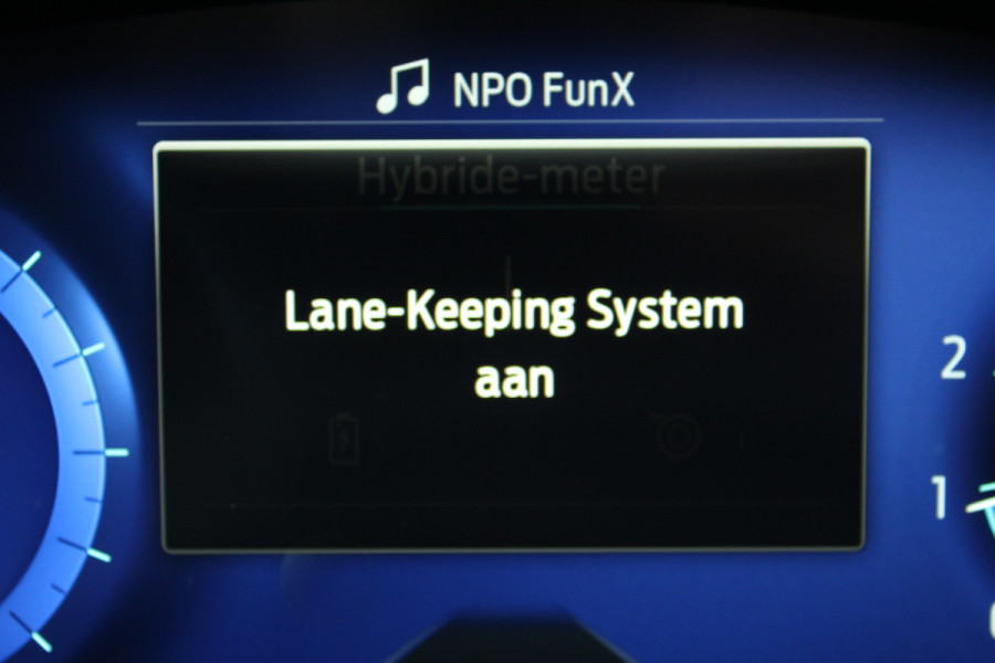 Ford FOCUS Wagon 1.0 EcoBoost Hybrid 155PK ST Line X | Panoramadak | Trekhaak | Matrix | Camera | Sync4