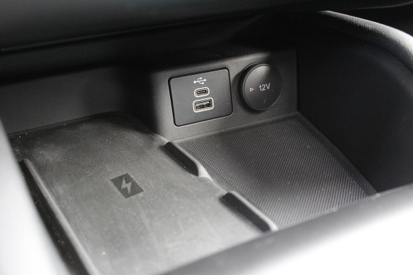 Ford FOCUS Wagon 1.0 EcoBoost Hybrid 155PK ST Line X | Panoramadak | Trekhaak | Matrix | Camera | Sync4