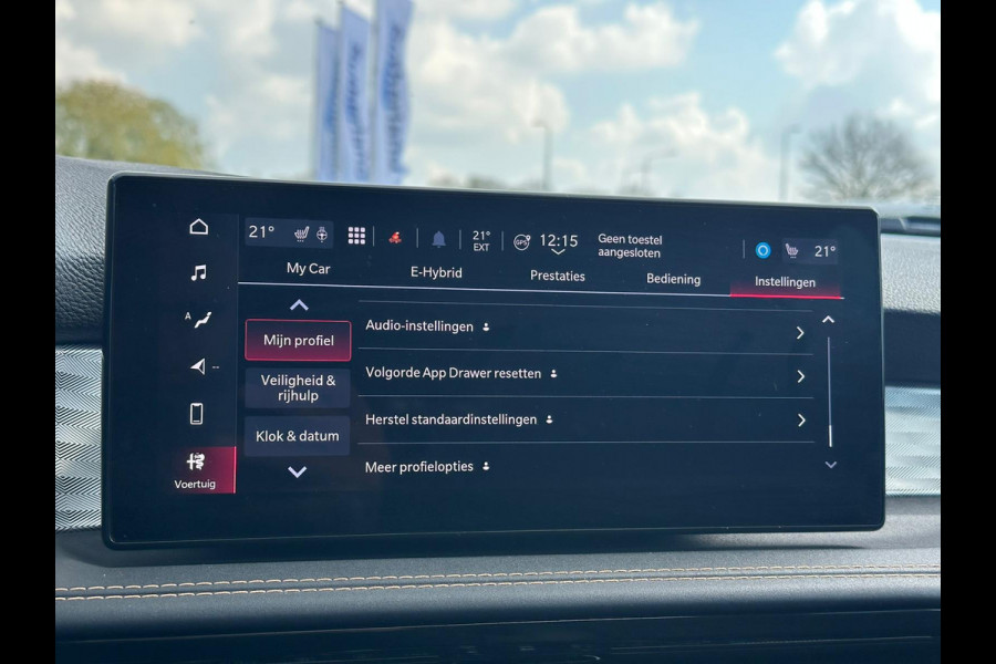 Alfa Romeo Tonale 1.3T PHEV Ti | 360 graden camera | Panoramadak | Stoelverwarming | Navigatiesysteem | Adaptive cruise control | Camera