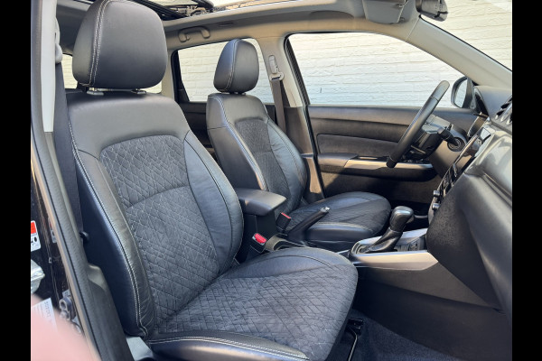 Suzuki Vitara 1.5 Hybrid Automaat Full led Panorama Clima Dab+ Carplay Camera Trekhaak Keyless