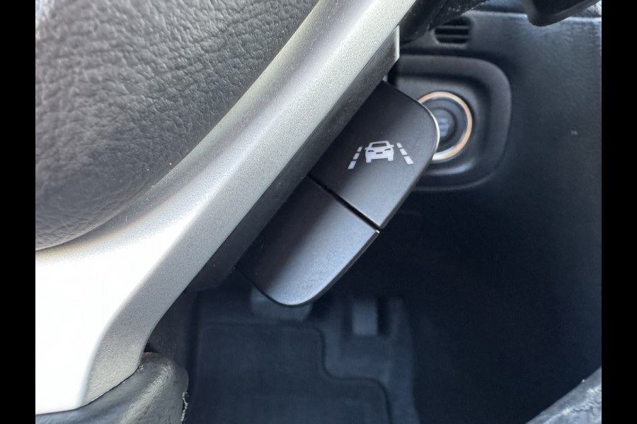 Suzuki Vitara 1.5 Hybrid Automaat Full led Panorama Clima Dab+ Carplay Camera Trekhaak Keyless