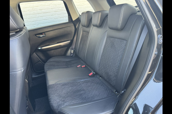 Suzuki Vitara 1.5 Hybrid Automaat Full led Panorama Clima Dab+ Carplay Camera Trekhaak Keyless