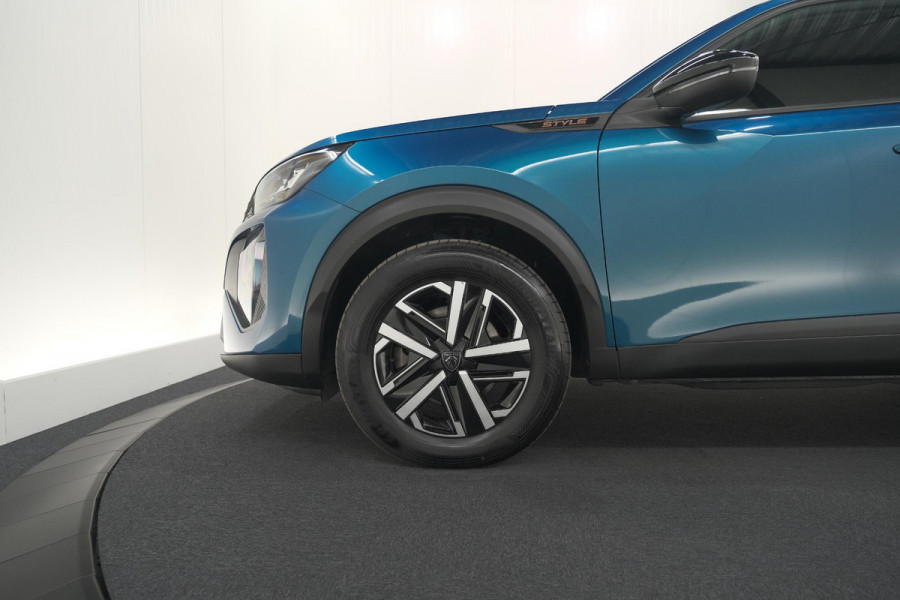 Peugeot 2008 Hybrid 136 e-DCS6 Style | Apple Carplay | Parkeersensoren | Climate control