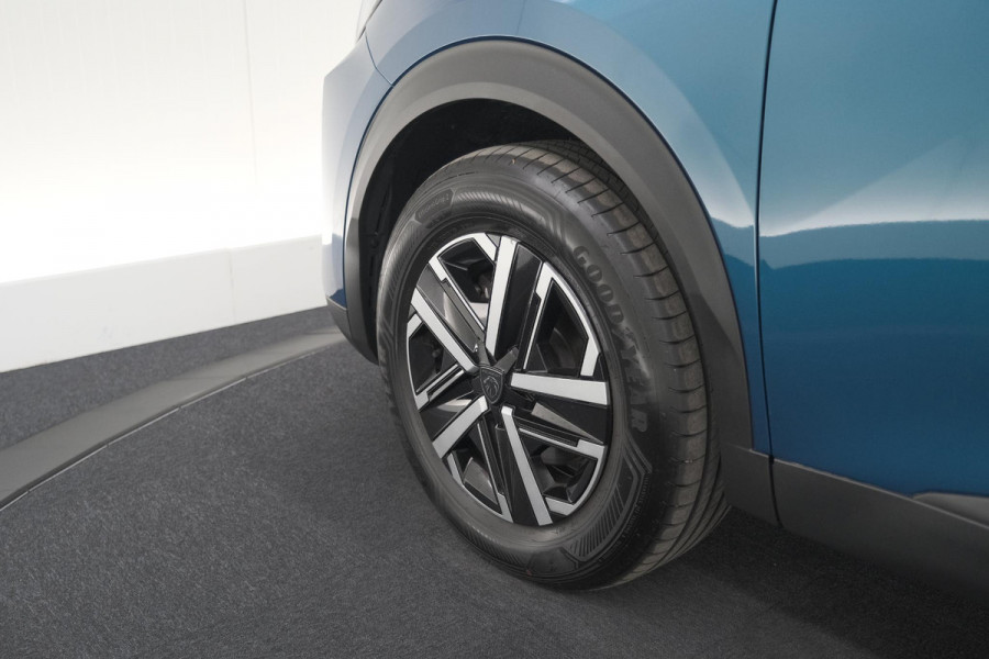 Peugeot 2008 Hybrid 136 e-DCS6 Style | Apple Carplay | Parkeersensoren | Climate control