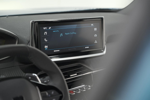 Peugeot 2008 Hybrid 136 e-DCS6 Style | Apple Carplay | Parkeersensoren | Climate control