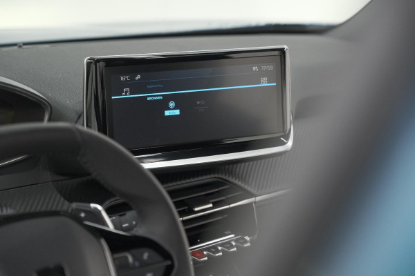 Peugeot 2008 Hybrid 136 e-DCS6 Style | Apple Carplay | Parkeersensoren | Climate control