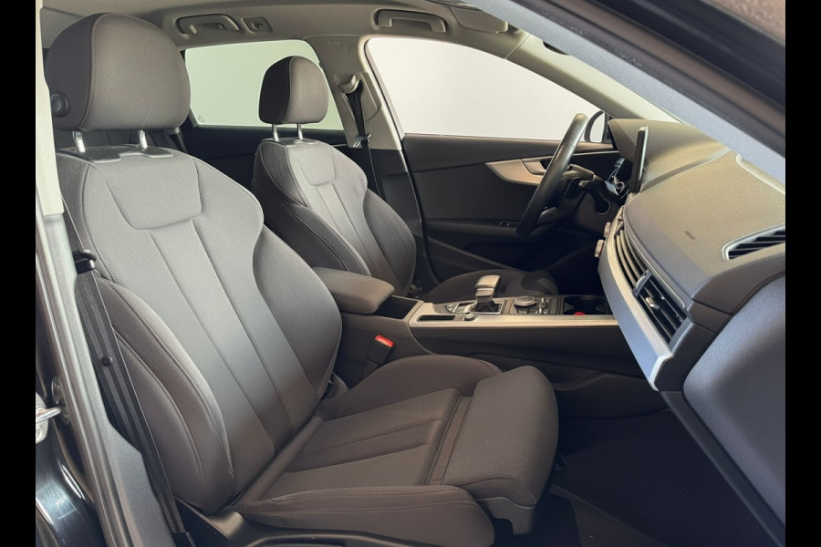 Audi A4 Avant 35 TFSI 2.0 150PK S-TRONIC SPORT EDITION NAVI/PDC/LED