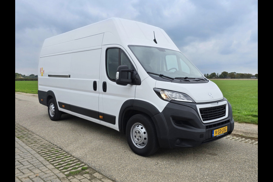 Peugeot Boxer 435 2.2 BlueHDi L4 H3 - 165 Pk - Euro 6 - Airco - ParkeerCamera - Laadklep