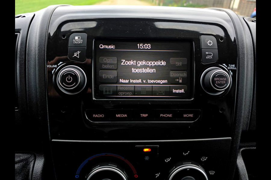 Peugeot Boxer 435 2.2 BlueHDi L4 H3 - 165 Pk - Euro 6 - Airco - ParkeerCamera - Laadklep