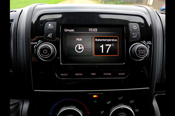 Peugeot Boxer 435 2.2 BlueHDi L4 H3 - 165 Pk - Euro 6 - Airco - ParkeerCamera - Laadklep