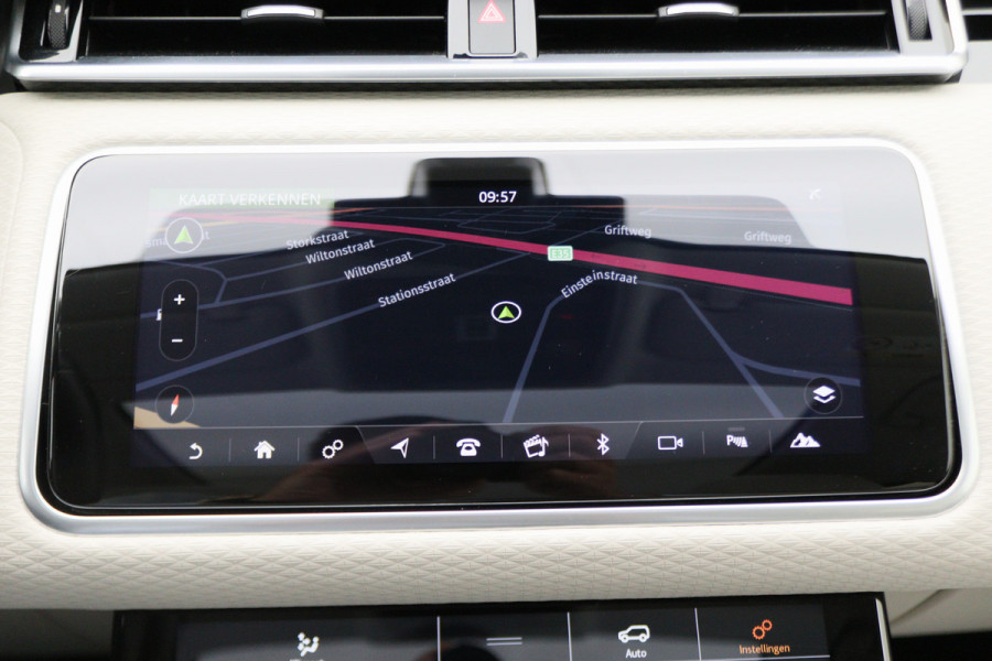 Land Rover Range Rover Velar 2.0 D180 AWD SE Automaat Leer, Panoramadak, Keyless, LED, Camera, Apple CarPlay, Trekhaak, 19''