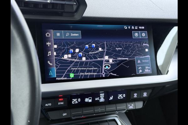 Audi A3 Sportback 30TFSI m.Hybrid Automaat Apple Carplay Android Auto Adap.Cruise Navi Ecc Sportstoelen Pdc Cruise Control Advanced Edit Privacy Glas Lmv Led DAB Wifi Regensensor Rijstrooksensor Virtual Cockpit 1e Eigenaar Origineel Nederlandse Auto