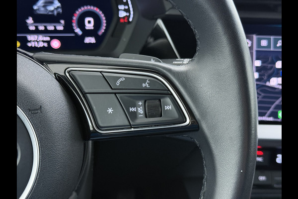 Audi A3 Sportback 30TFSI m.Hybrid Automaat Apple Carplay Android Auto Adap.Cruise Navi Ecc Sportstoelen Pdc Cruise Control Advanced Edit Privacy Glas Lmv Led DAB Wifi Regensensor Rijstrooksensor Virtual Cockpit 1e Eigenaar Origineel Nederlandse Auto