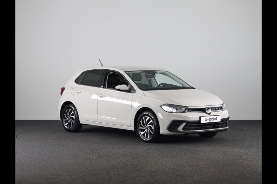 Volkswagen Polo 1.0 TSI Life Edition | Achteruitrijcamera | Airco | Navigatie | Apple carplay & android auto |