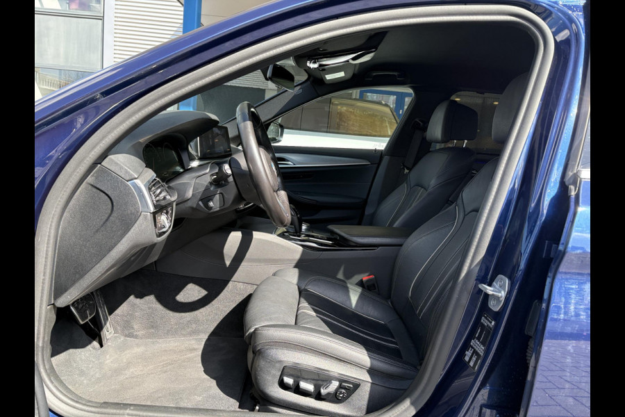 BMW 5 Serie Touring 520i High Executive Edition | M Pakket | Stoelverwarming | Memory | Dealer OH |