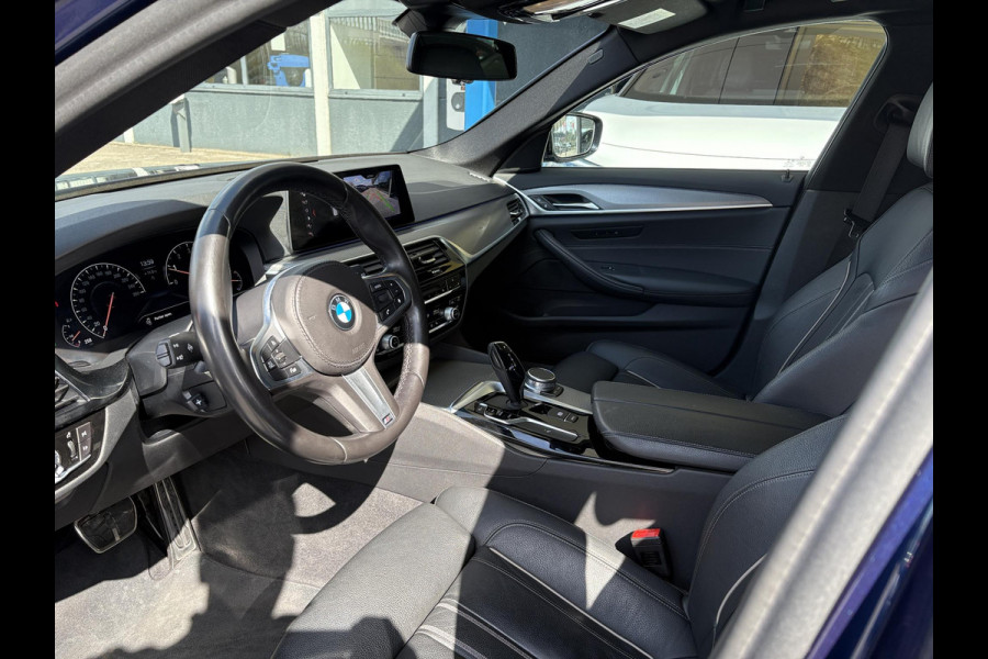 BMW 5 Serie Touring 520i High Executive Edition | M Pakket | Stoelverwarming | Memory | Dealer OH |