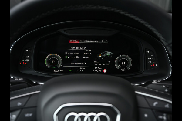 Audi Q8 60 TFSI e quattro | Audi Exclusive | B&O Advanced | S-seats met massage | Achteras besturing | Soft close | Adaptive cruise | Carbon inleg | Ambiance interieur | 360 camera | Verwarmbaar stuurwiel | Trekhaak