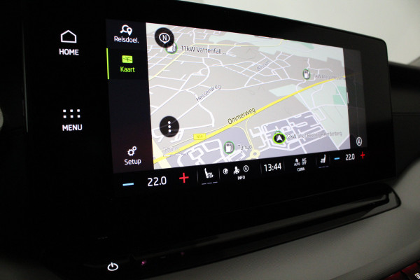 Škoda Octavia Combi 1.0 e-TSI Business > Trekhaak (zwenkbaar)/Camera/Stoelverwarming...