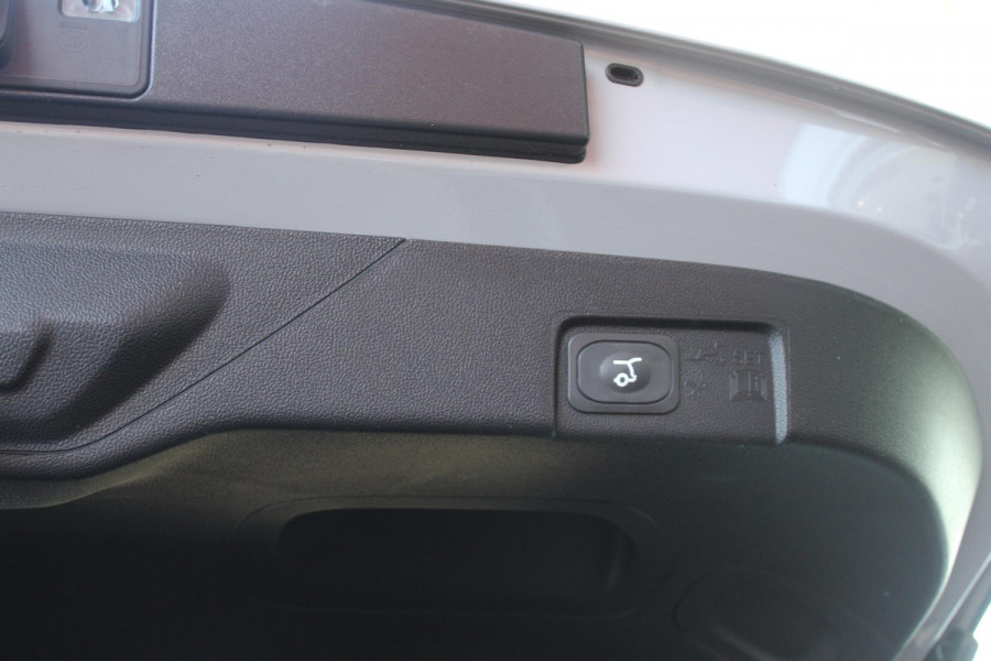 Ford Puma 1.0 EcoBoost Hybrid ST-Line X | Panoramadak | Adaptive cruise control | Camera | Winter Pack | BLIS | Electrische Achterklep | B&O Sound